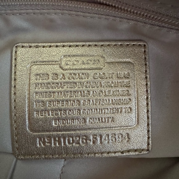 Coach Large Signature Tote Bag - Picture 5 of 10